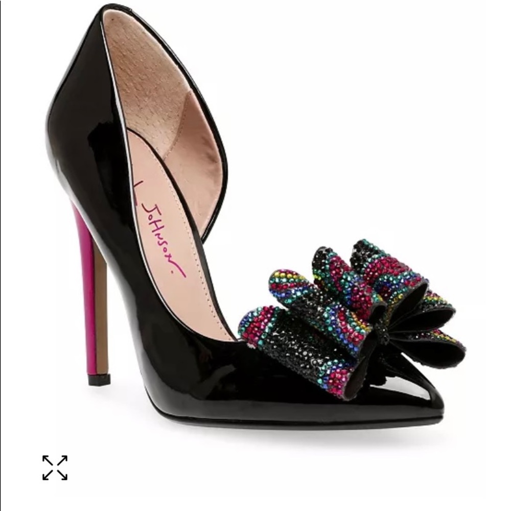 Betsey Johnson Prince-P bow pumps